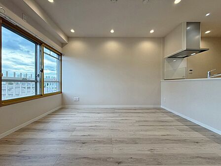 充実した生活は伸びやかな居室空間から始まります。