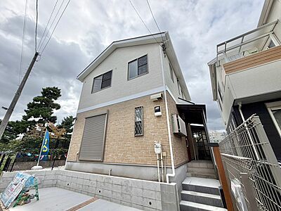 外観：飽きのこないシンプルモダンな外観です。