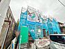 エントランス：上質感漂う玄関アプローチです。