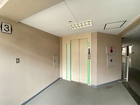 エレベーター完備のため荷物が多くなっても安心。
