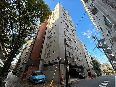 忙しく過ぎゆく日常を置き去るほど、ゆったりした時間が流れる住環境。