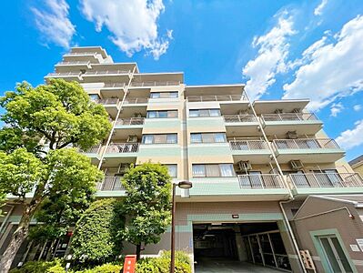 外観:飽きのこないシンプルモダンな外観です。※CG加工により晴天にしています。 外観:飽きのこないシンプルモダンな外観です。※CG加工により晴天にしています。