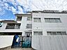 外観：忙しく過ぎゆく日常を置き去るほど、ゆったりした時間が流れる住環境。
