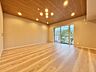 室内：「空間が織り成すひとつ先の住み心地」を演出します。
