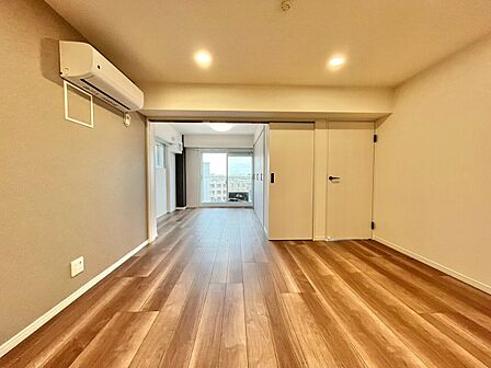 充実した生活は伸びやかな居室空間から始まります。