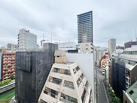 眺望や窓からの景色が良いと、家で過ごす時間も快適です。
