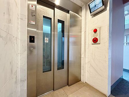 エレベーター完備のため荷物が多くなっても安心。