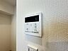 設備：見やすい画面で操作しやすい給湯パネル。
