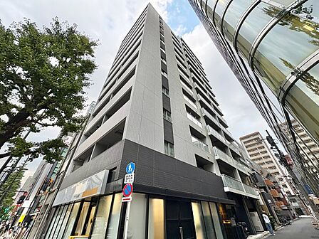 飽きのこないシンプルモダンな外観です。