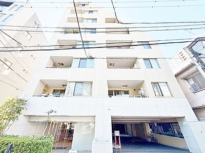 外観：飽きのこないシンプルモダンな外観です。