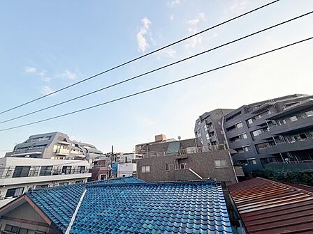 眺望や窓からの景色が良いと、家で過ごす時間も快適です。