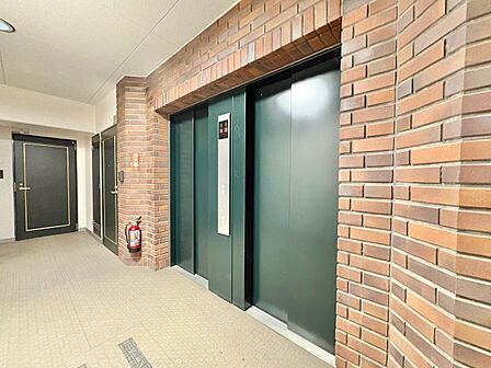 エレベーター完備のため荷物が多くなっても安心。
