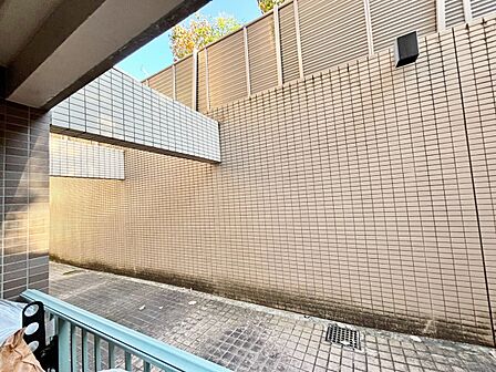 眺望や窓からの景色が良いと、家で過ごす時間も快適です。
