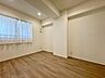 子供部屋：清かで艶やかな時間をもたらしてくれる室内です。