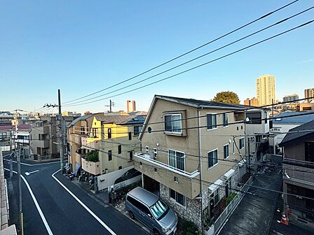眺望や窓からの景色が良いと、家で過ごす時間も快適です。