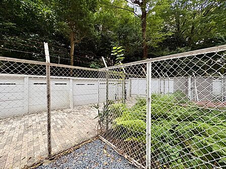 陽当たり・通風・開放感に恵まれた環境です。