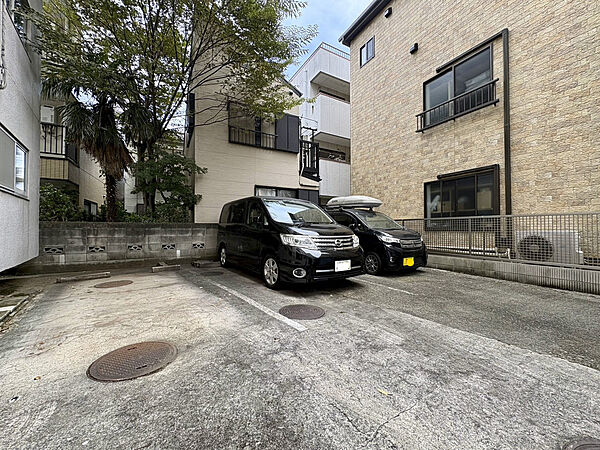 駐車場を拡大表示