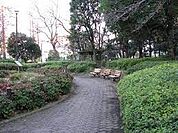 目黒区民センター公園（287m）