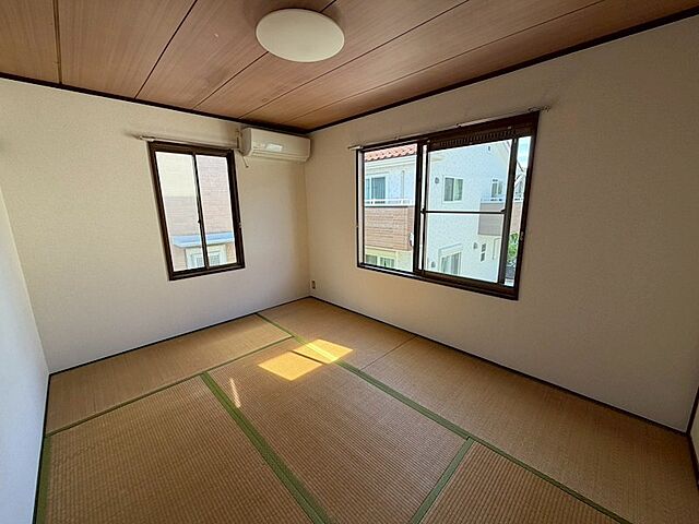 寝室
