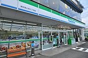 ファミリーマート 浦安富士見三丁目店（81m）