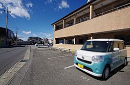5 / 11
