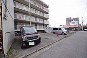 敷地内駐車場
