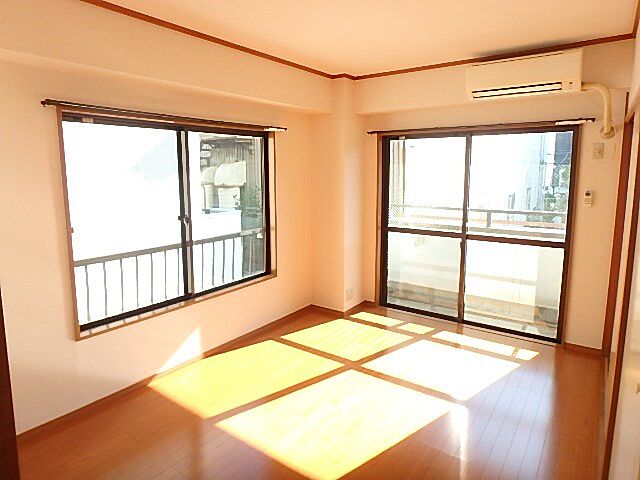 寝室