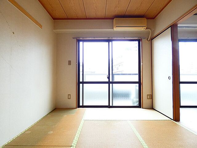 寝室