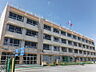 周辺：葛飾区立二上小学校（642m）