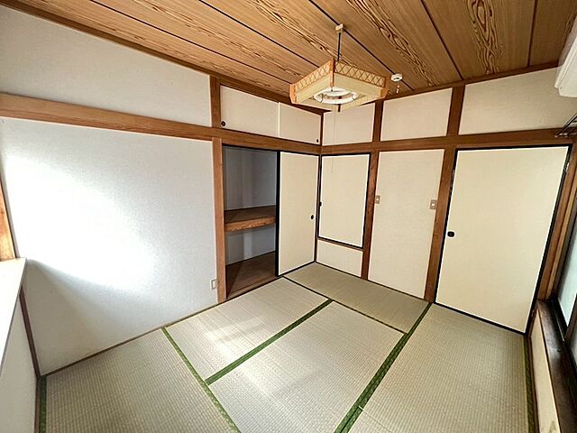 寝室