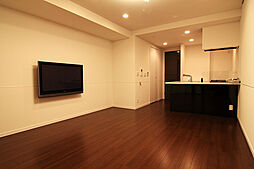 東京メトロ日比谷線 南千住駅 徒歩5分の賃貸マンション 13階ワンルームのリビング/ダイニング