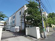 足立区立弘道小学校（492m）