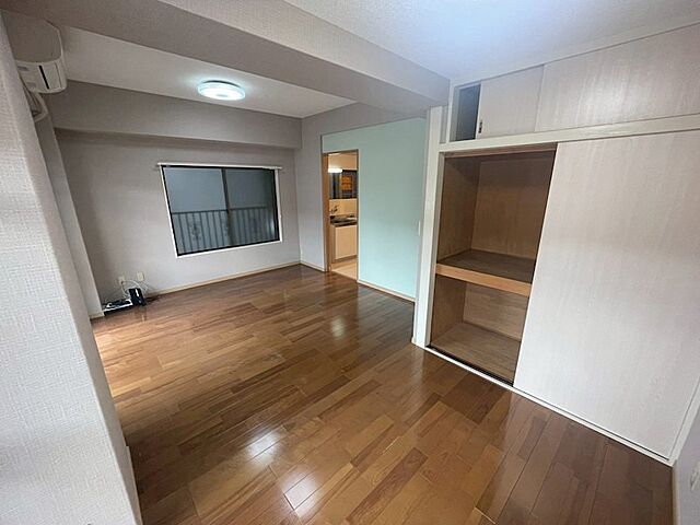 寝室