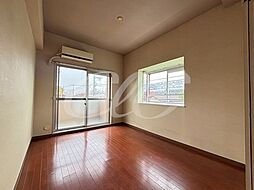 グリーンパーク南綾瀬 3階2DKのリビング/ダイニング