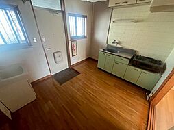 倉沢第2コーポ 202 2階2DKのリビング/ダイニング