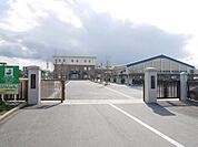 佐賀市立成章中学校（838m）