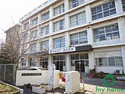 明石市立衣川中学校(196m)