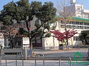 明石市立魚住小学校(900m)