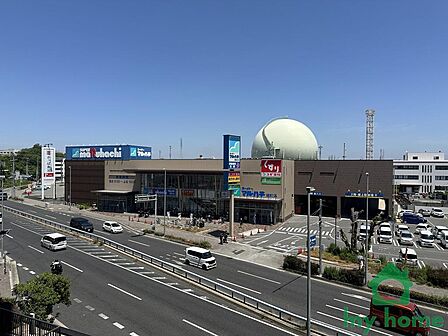 スーパーマルハチ硯町店(700m)スギ薬局明石硯町店(700m)