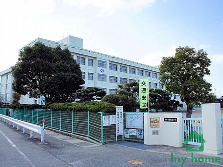 明石市立林小学校(600m)
