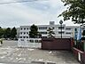 周辺：伊勢崎市立第二中学校 390m