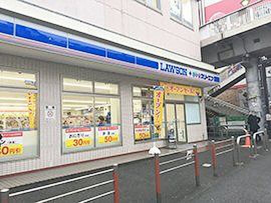 ローソン・スリ...