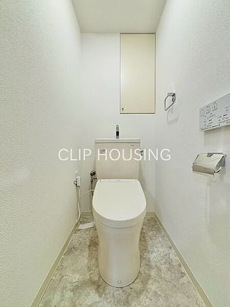 トイレを拡大表示