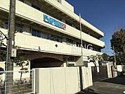 横浜市立西寺尾小学校 徒歩12分。 890m