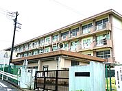 横浜市立東本郷小学校 徒歩15分。 1180m