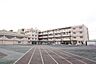 周辺：横浜市立青木小学校 徒歩11分。 870m
