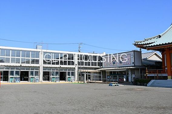 ルンビニ幼稚園...