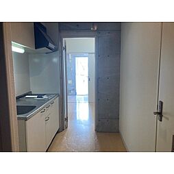 プロスパーハイツ深井 1階1Kのリビング/ダイニング