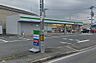 周辺：ファミリーマート 河内長野松ヶ丘店（741m）