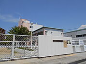 大阪狭山市立第三中学校（1317m）